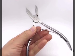 पिगलेट टूथ कटर